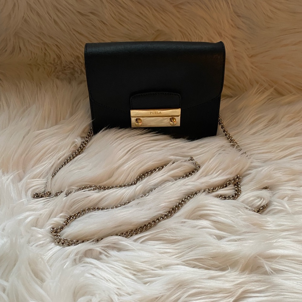 Furla Metropolis Crossbody Bag